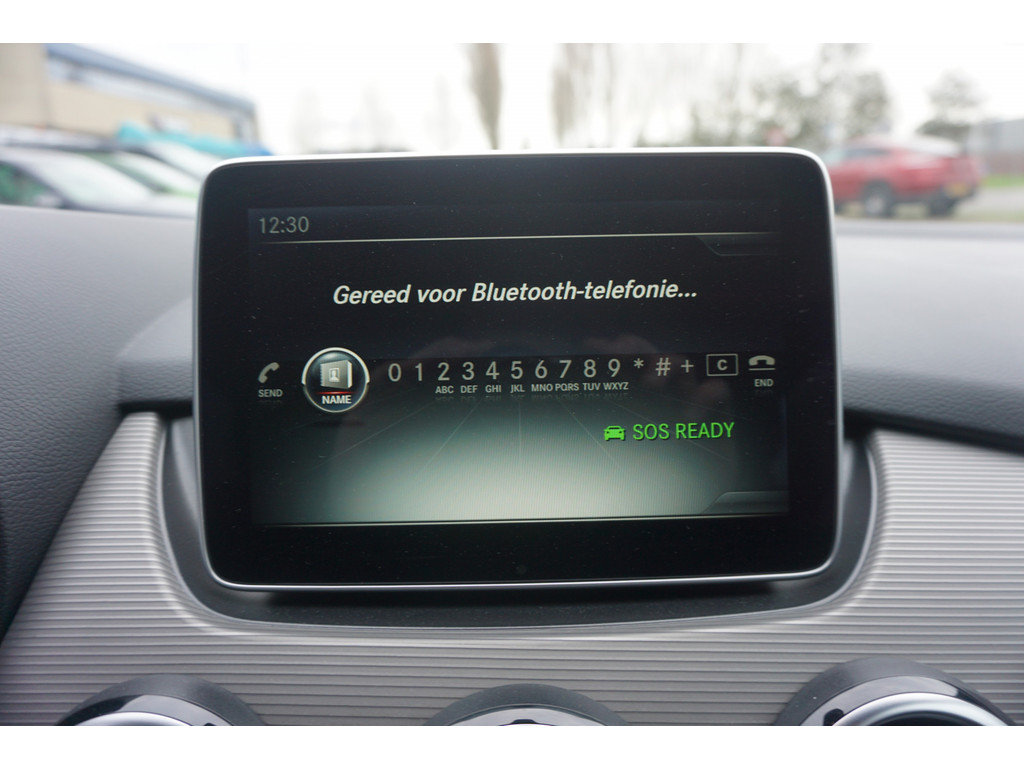 Mercedes-Benz B-Klasse 180 AMBITION Style l Facelift uitvoering l Xenon l PTS l Privacy glas l trekhaak l Airco l Navigatie 21144204-29.jpg | Sterdome B.V.