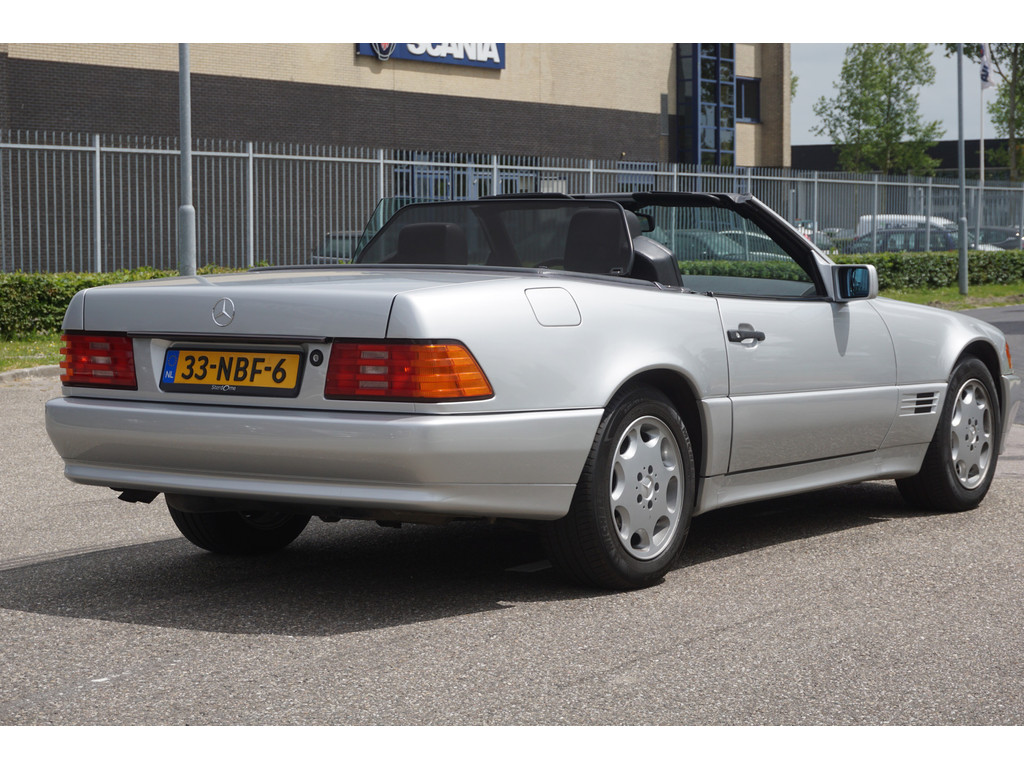 Mercedes-Benz SL-Klasse 300 SL-24 Automatische Airco l Memory l Alarm l Automatische antenne l Windschot l Stoelverwarming l 5 Traps automaat l 31956945-16.jpg | Sterdome B.V.