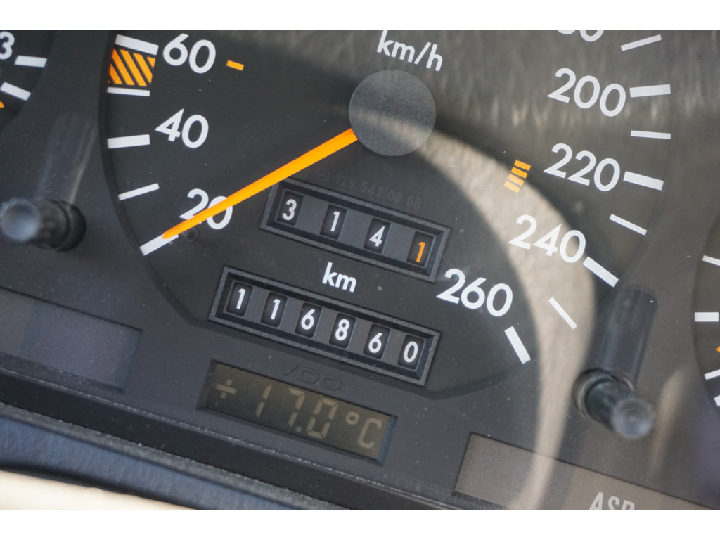 Mercedes-Benz SL-Klasse 300 SL-24 Automatische Airco l Memory l Alarm l Automatische antenne l Windschot l Stoelverwarming l 5 Traps automaat l 31956945-27.jpg | Sterdome B.V.