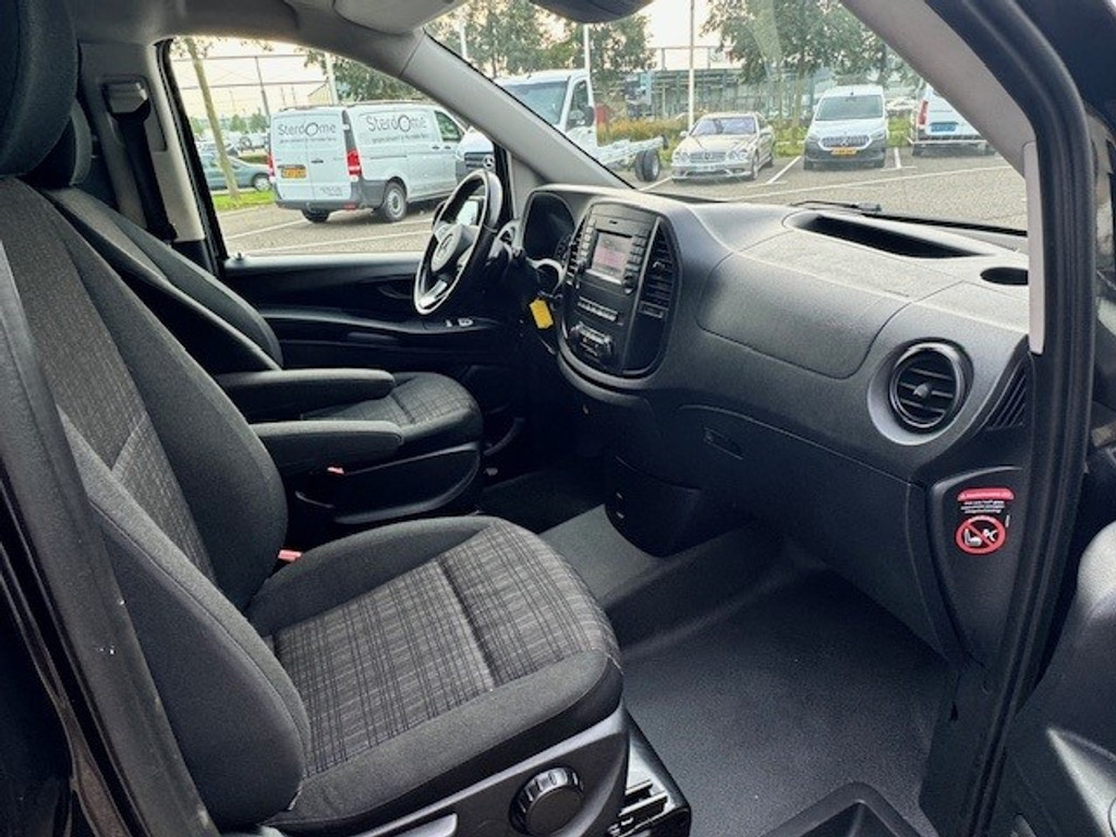 Mercedes-Benz Vito 114 CDI Lang l Trekhaak l Becker MAP Pilot l Camera l LED intelligent l Comfortstoelen voor best. + bijrijder l Airco l 40829789-1.jpg | Sterdome B.V.