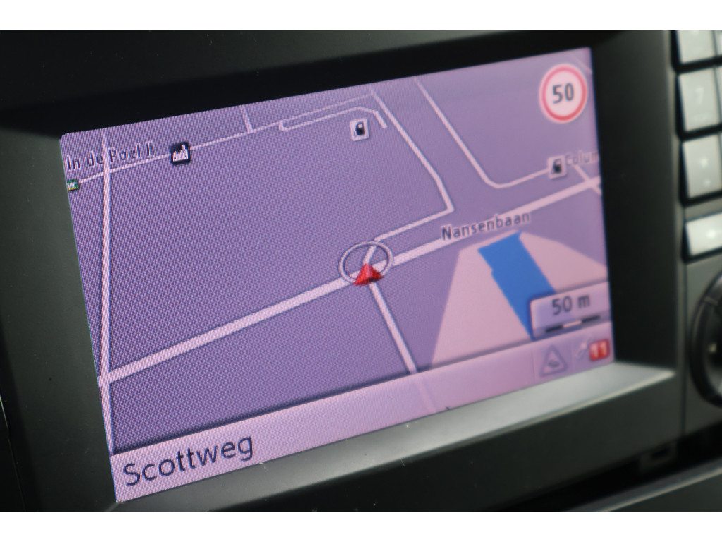 Mercedes-Benz Vito 114 CDI Lang l Trekhaak l Becker MAP Pilot l Camera l LED intelligent l Comfortstoelen voor best. + bijrijder l Airco l 40829789-17.jpg | Sterdome B.V.