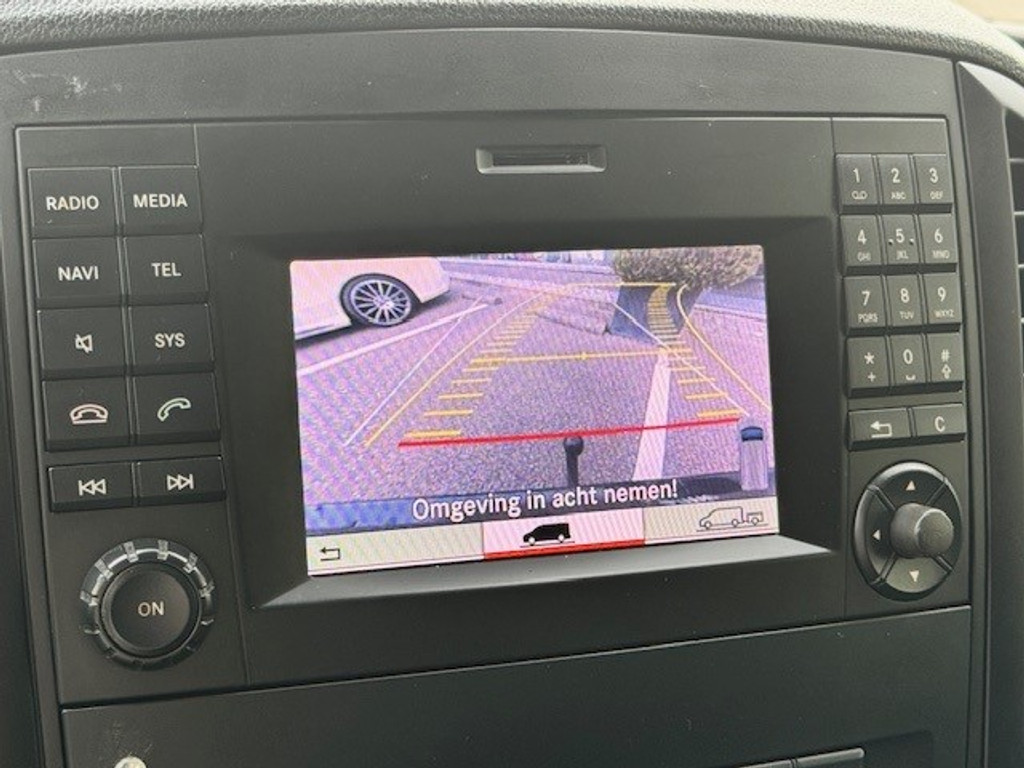 Mercedes-Benz Vito 114 CDI Lang l Trekhaak l Becker MAP Pilot l Camera l LED intelligent l Comfortstoelen voor best. + bijrijder l Airco l 40829789-19.jpg | Sterdome B.V.