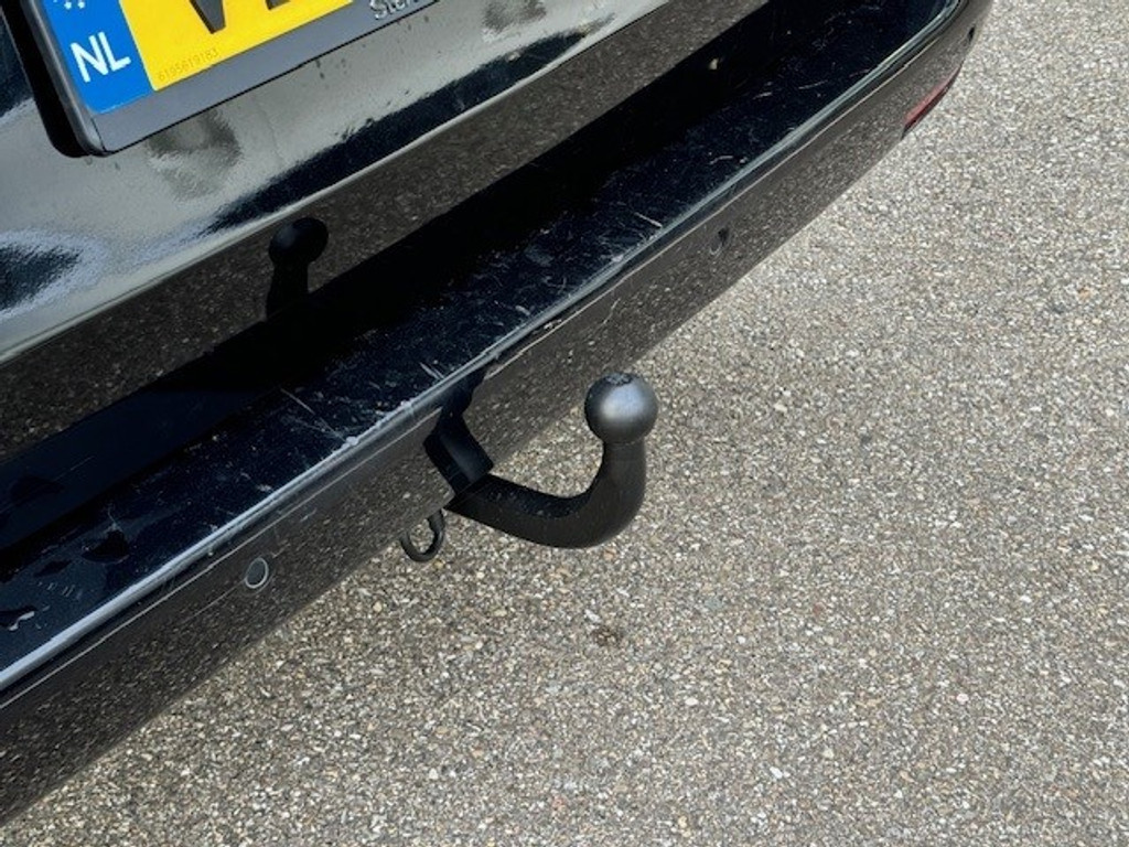 Mercedes-Benz Vito 114 CDI Lang l Trekhaak l Becker MAP Pilot l Camera l LED intelligent l Comfortstoelen voor best. + bijrijder l Airco l 40829789-23.jpg | Sterdome B.V.