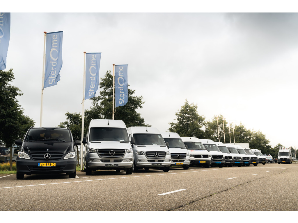 Mercedes-Benz Vito 114 CDI Lang l Trekhaak l Becker MAP Pilot l Camera l LED intelligent l Comfortstoelen voor best. + bijrijder l Airco l 40829789-37.jpg | Sterdome B.V.