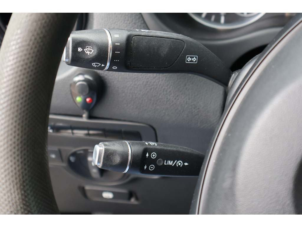 Mercedes-Benz Vito 114 CDI Extra Lang | Dubbele schuifdeuren | Camara l 2,5 t Trekhaak l THERMOTRONIC Airco l Comforstoelen l LM velgen l 41084116-24.jpg | Sterdome B.V.