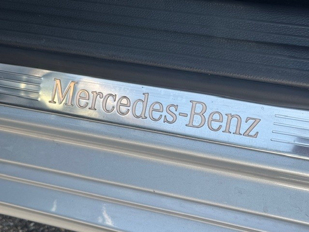 Mercedes-Benz A-Klasse 180 Ambition l Airco l Camera l Navigatie l Stoelverwarming l Adaptief remlicht l 41964268-23.jpg | Sterdome B.V.