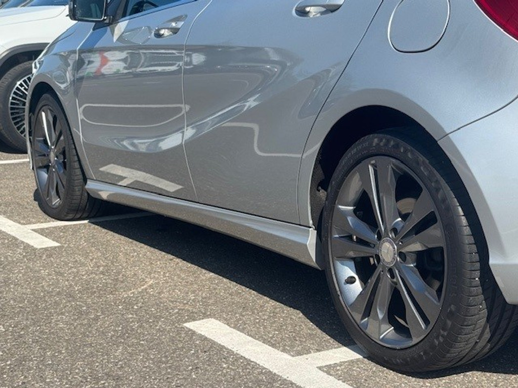 Mercedes-Benz A-Klasse 180 Ambition l Airco l Camera l Navigatie l Stoelverwarming l Adaptief remlicht l 41964268-5.jpg | Sterdome B.V.