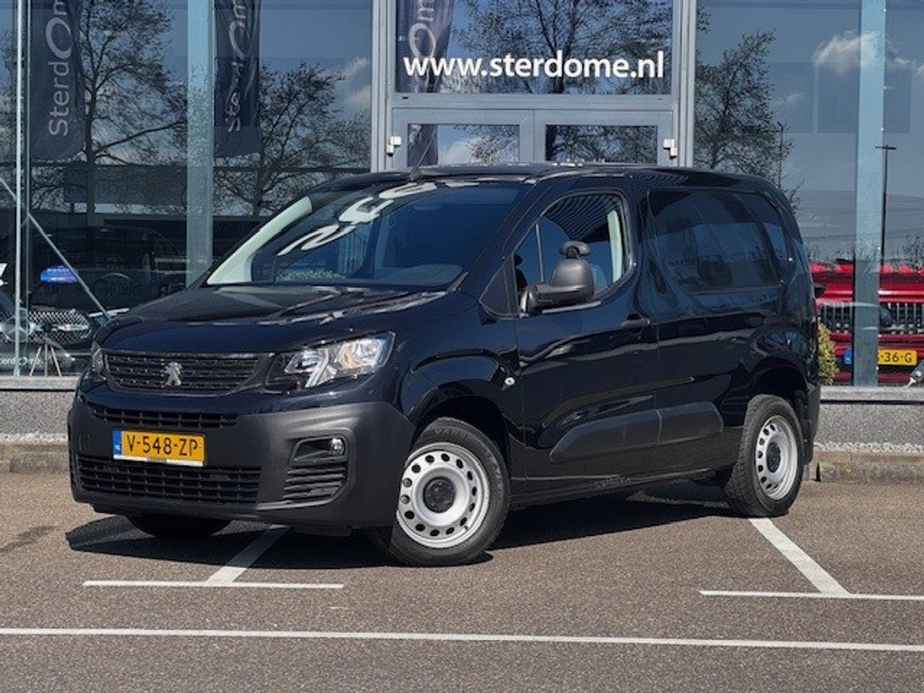 Peugeot Partner 1.6 BlueHDI Premium l Airco l Camera l Smartphone integratie l Parkeersensoren l Trekhaak l 42618482-0.jpg | Sterdome B.V.