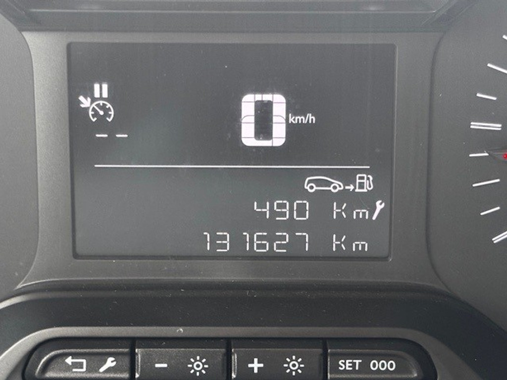 Peugeot Partner 1.6 BlueHDI Premium l Airco l Camera l Smartphone integratie l Parkeersensoren l Trekhaak l 42618482-14.jpg | Sterdome B.V.