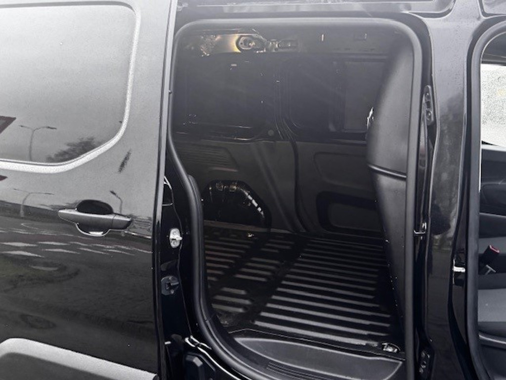 Peugeot Partner 1.6 BlueHDI Premium l Airco l Camera l Smartphone integratie l Parkeersensoren l Trekhaak l 42618482-9.jpg | Sterdome B.V.