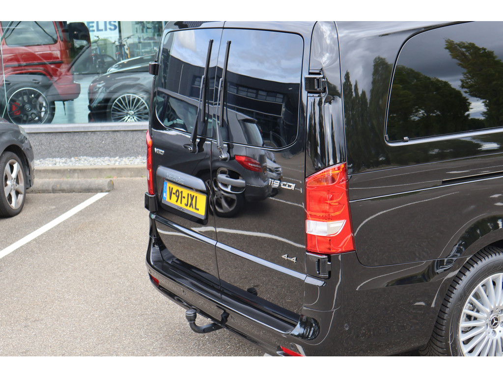 Mercedes-Benz Vito 119 CDI L3 Sportpakket l 4 x 4 l Dubbel Cabine l AIRMATIC l 360 gr Camera l 2,5t AHW | DISTRONIC | gewicht l MBUX l LEDER l Stoe 42774993-10.jpg | Sterdome B.V.