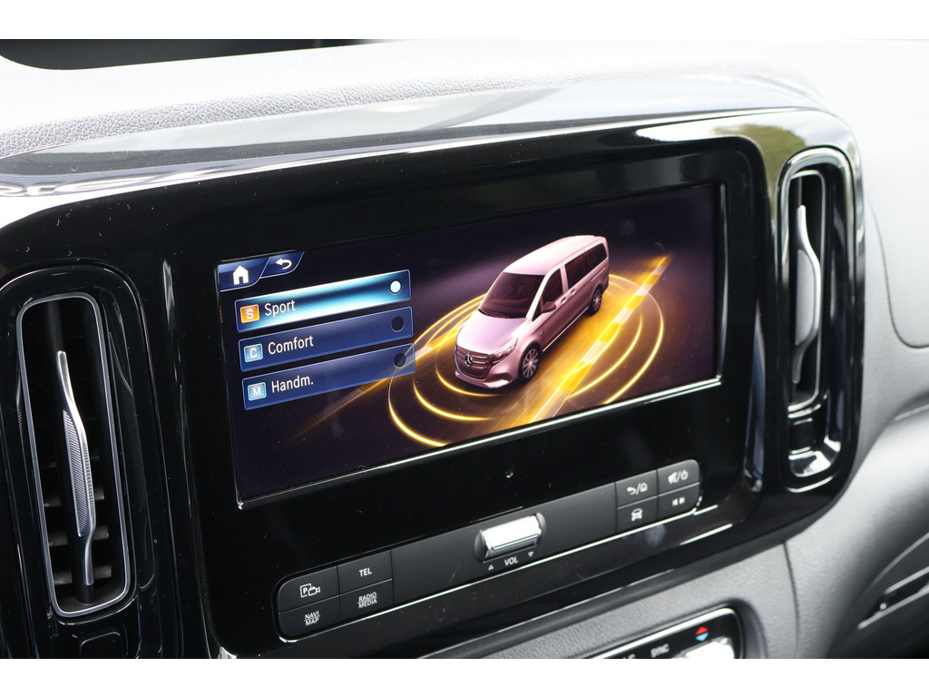 Mercedes-Benz Vito 119 CDI L3 Sportpakket l 4 x 4 l Dubbel Cabine l AIRMATIC l 360 gr Camera l 2,5t AHW | DISTRONIC | gewicht l MBUX l LEDER l Stoe 42774993-36.jpg | Sterdome B.V.