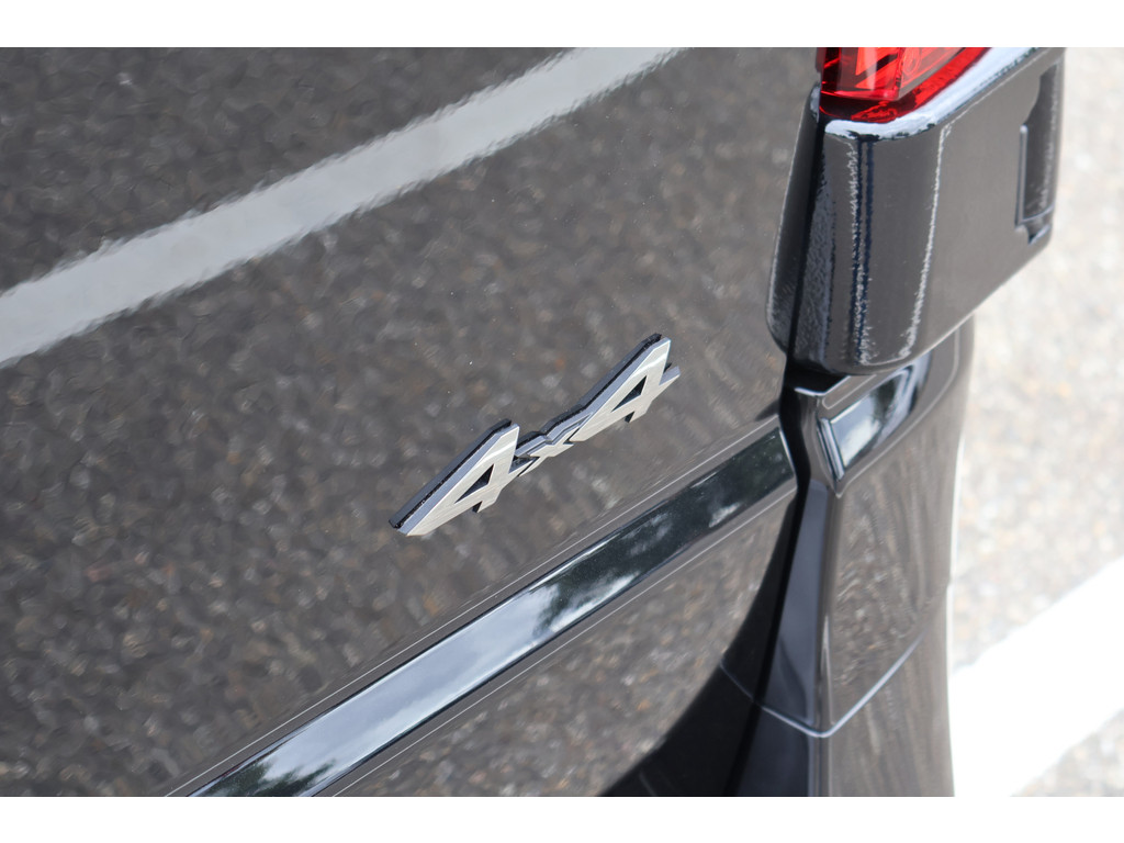 Mercedes-Benz Vito 119 CDI L3 Sportpakket l 4 x 4 l Dubbel Cabine l AIRMATIC l 360 gr Camera l 2,5t AHW | DISTRONIC | gewicht l MBUX l LEDER l Stoe 42774993-42.jpg | Sterdome B.V.