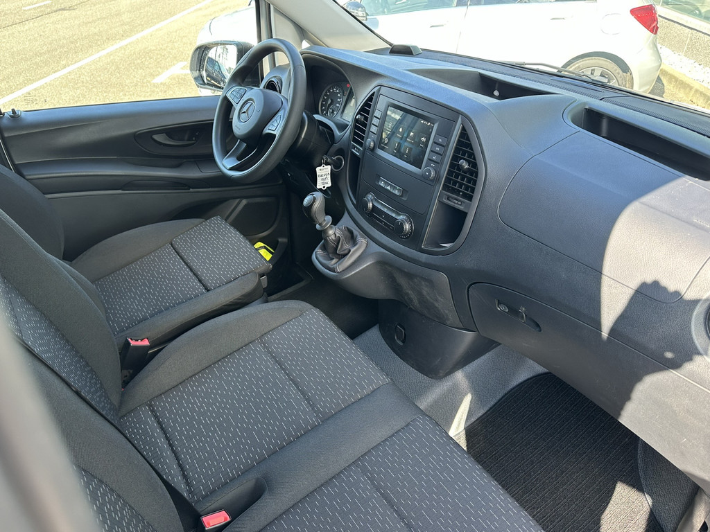 Mercedes-Benz Vito 110 CDI Lang l Zitcomfort pakket | MBUX l Apple Carplay en Android auto l Tweezitsbank voor | Trekhaak | BlueEFFICIENCY pakket | 43678949-1.jpg | Sterdome B.V.