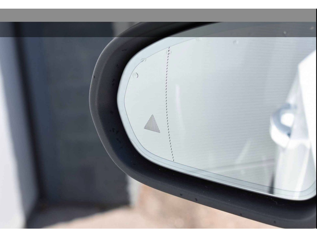 Mercedes-Benz A-Klasse 250 e Business Solution AMG Limited l Panoramaschuifdak l DISTRONIC PLUS l Trekhaak l l Memory stoelen l 360 camera l Sfeerverli 43955410-18.jpg | Sterdome B.V.