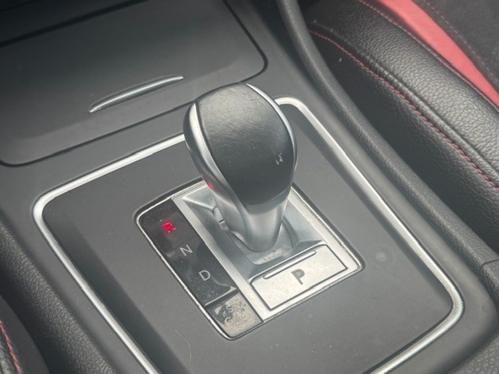 Mercedes-Benz CLA-Klasse AMG 45 4MATIC l 361 PK l Dealer onderhouden l Panoramadak l Performance stoelen l LED l THERMOTRONIC l PTS l Navi l 45361057-11.jpg | Sterdome B.V.