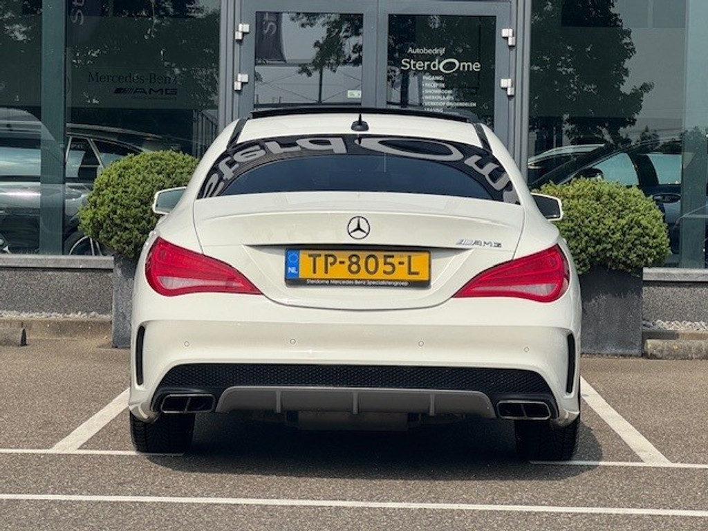 Mercedes-Benz CLA-Klasse AMG 45 4MATIC l 361 PK l Dealer onderhouden l Panoramadak l Performance stoelen l LED l THERMOTRONIC l PTS l Navi l 45361057-26.jpg | Sterdome B.V.