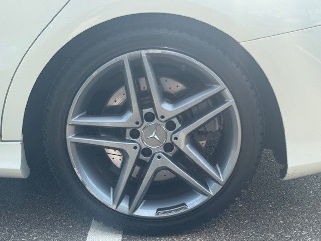 Mercedes-Benz CLA-Klasse AMG 45 4MATIC l 361 PK l Dealer onderhouden l Panoramadak l Performance stoelen l LED l THERMOTRONIC l PTS l Navi l 45361057-29.jpg | Sterdome B.V.