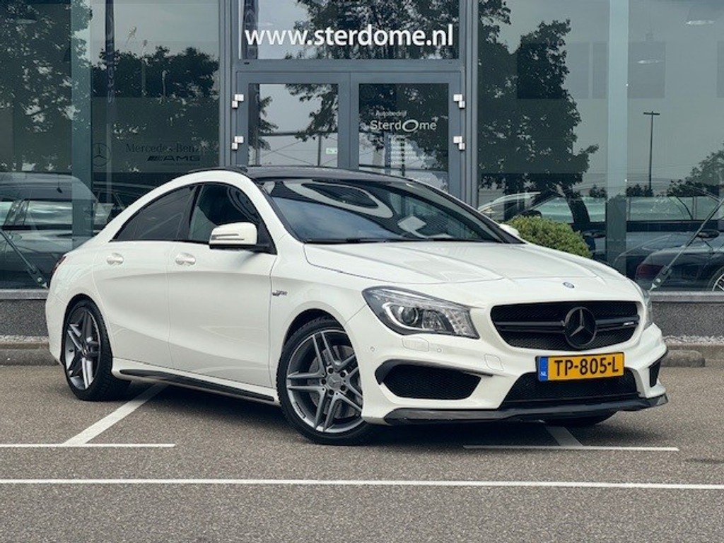 Mercedes-Benz CLA-Klasse AMG 45 4MATIC l 361 PK l Dealer onderhouden l Panoramadak l Performance stoelen l LED l THERMOTRONIC l PTS l Navi l 45361057-6.jpg | Sterdome B.V.