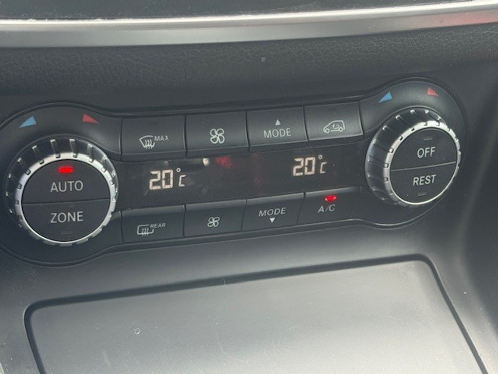 Mercedes-Benz CLA-Klasse AMG 45 4MATIC l 361 PK l Dealer onderhouden l Panoramadak l Performance stoelen l LED l THERMOTRONIC l PTS l Navi l 45361057-9.jpg | Sterdome B.V.