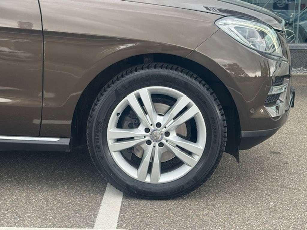 Mercedes-Benz M-Klasse 250 BlueTEC | Spiegelpakket | Air Body Controle l Trekhaak | Stoelverwarming | Inbraakalarm | Beige Kunst Leder l Comand l 45486271-3.jpg | Sterdome B.V.