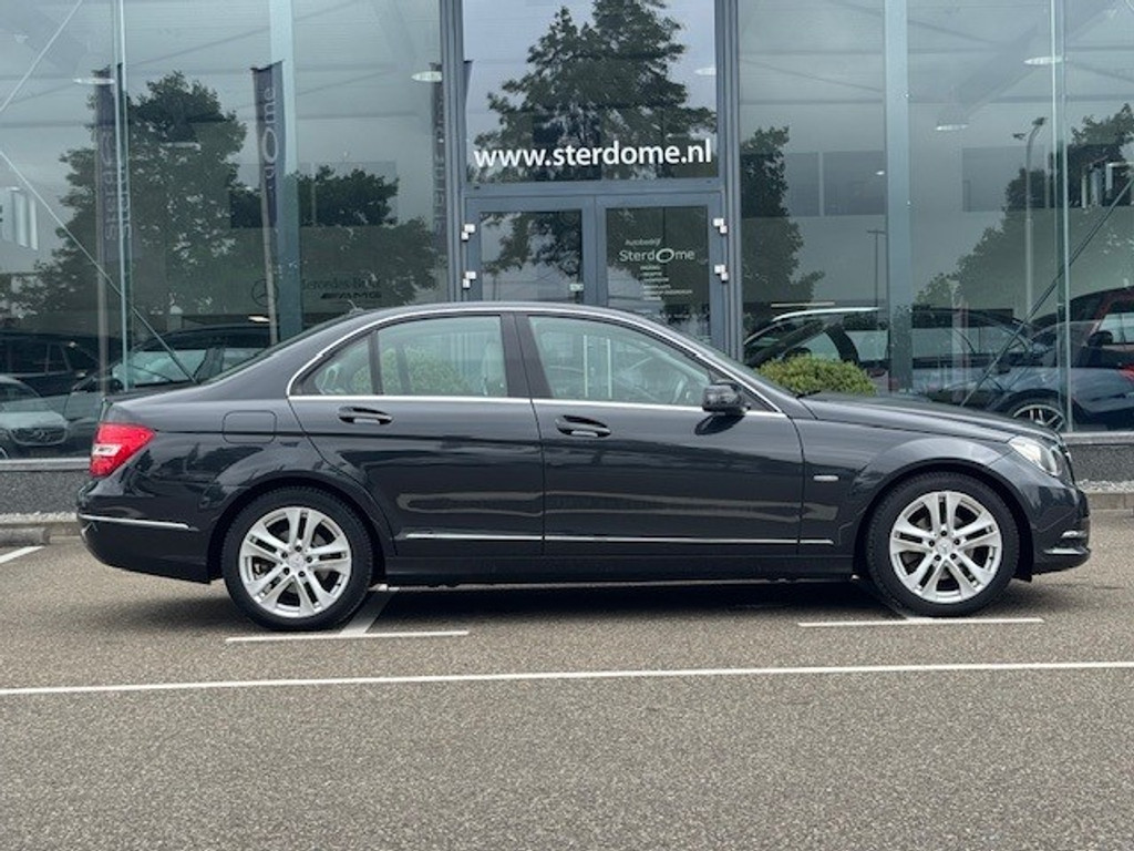 Mercedes-Benz C-Klasse 180 Business Class Avantgarde l Airco l Tempomaat l Regensensor l PTS l COMAND APS l 45938137-2.jpg | Sterdome B.V.