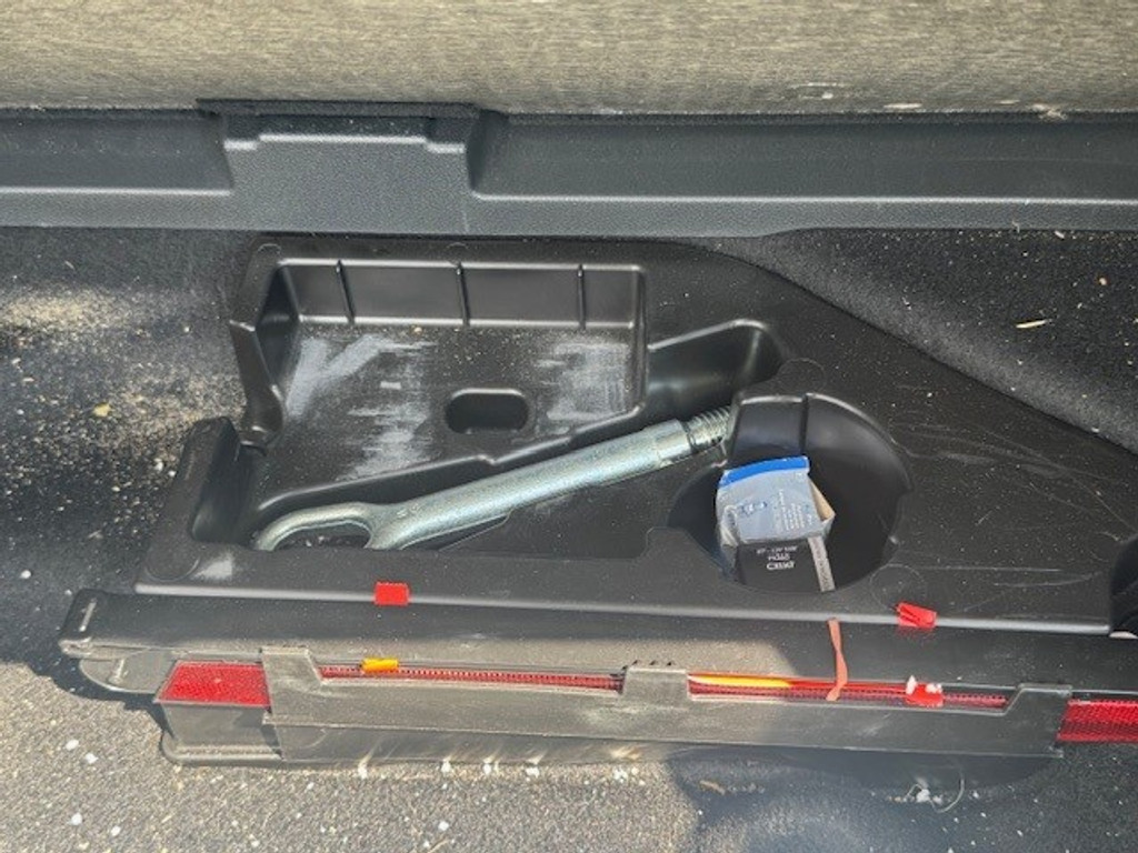 Mercedes-Benz B-Klasse 180 Ambition | Spiegelpakket | Nightpakket | Zitcomfortpakket | licht- en zichtpakket | Actieve parkeer assistent | Airco l Temp 45991801-25.jpg | Sterdome B.V.