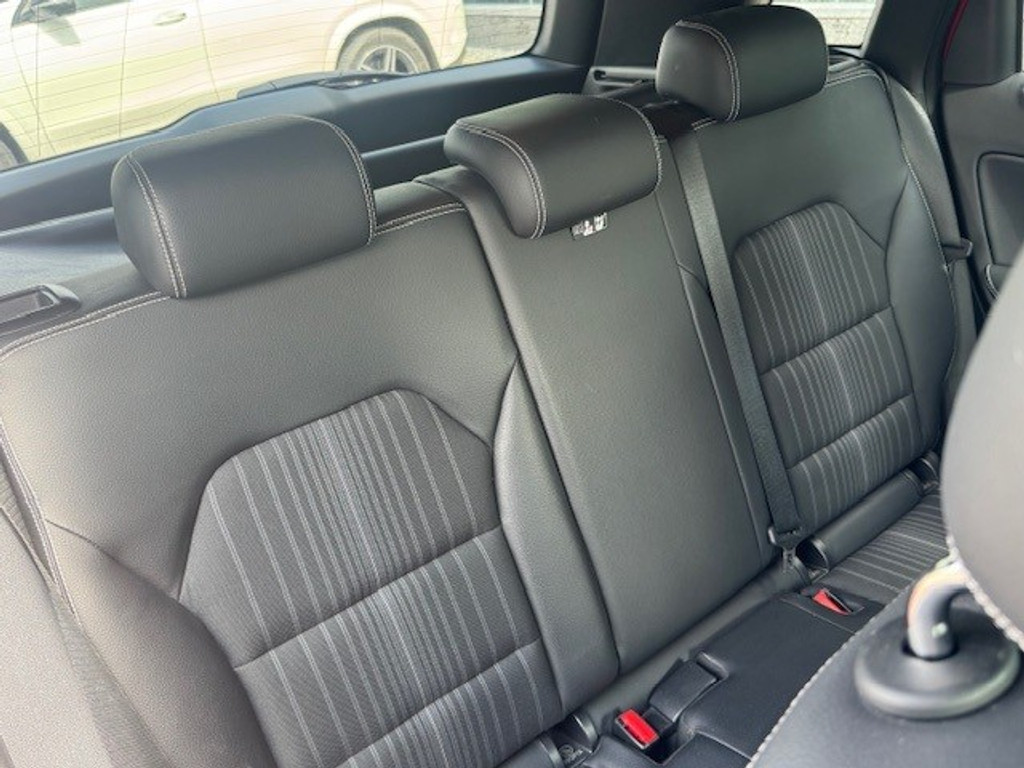 Mercedes-Benz B-Klasse 180 Ambition | Spiegelpakket | Nightpakket | Zitcomfortpakket | licht- en zichtpakket | Actieve parkeer assistent | Airco l Temp 45991801-30.jpg | Sterdome B.V.