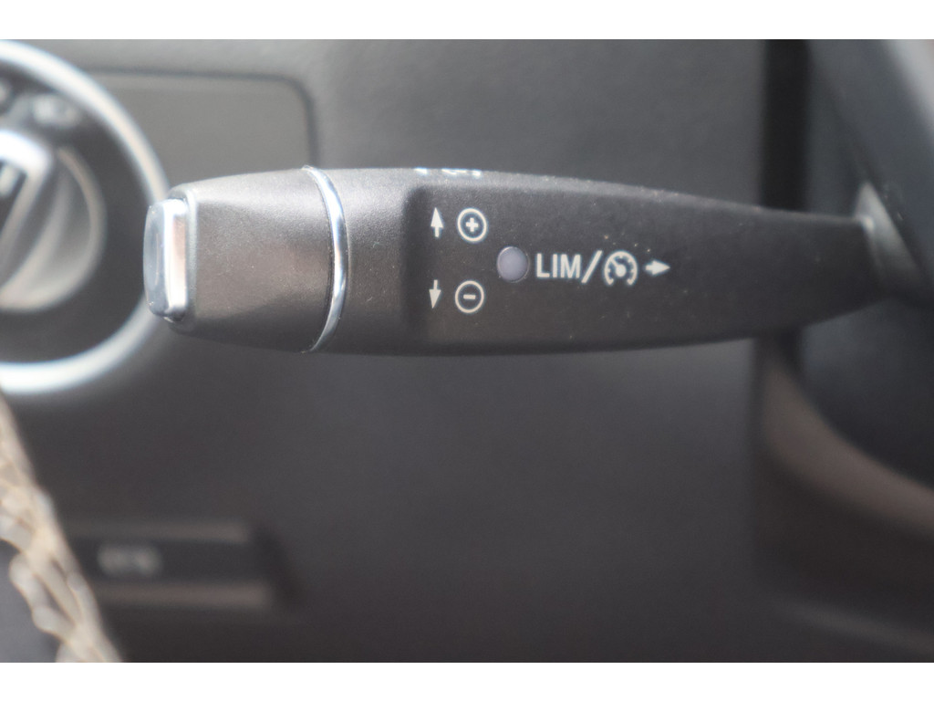 Mercedes-Benz B-Klasse 180 Ambition | Spiegelpakket | Nightpakket | Zitcomfortpakket | licht- en zichtpakket | Actieve parkeer assistent | Airco l Temp 45991801-34.jpg | Sterdome B.V.