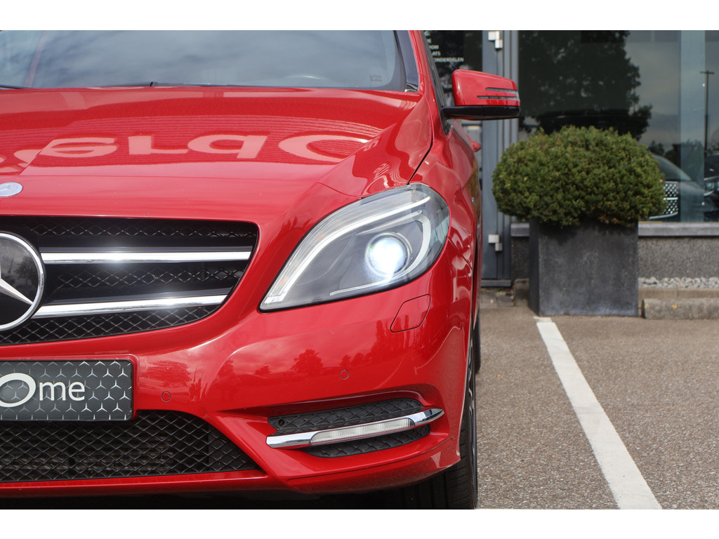 Mercedes-Benz B-Klasse 180 Ambition | Spiegelpakket | Nightpakket | Zitcomfortpakket | licht- en zichtpakket | Actieve parkeer assistent | Airco l Temp 45991801-4.jpg | Sterdome B.V.