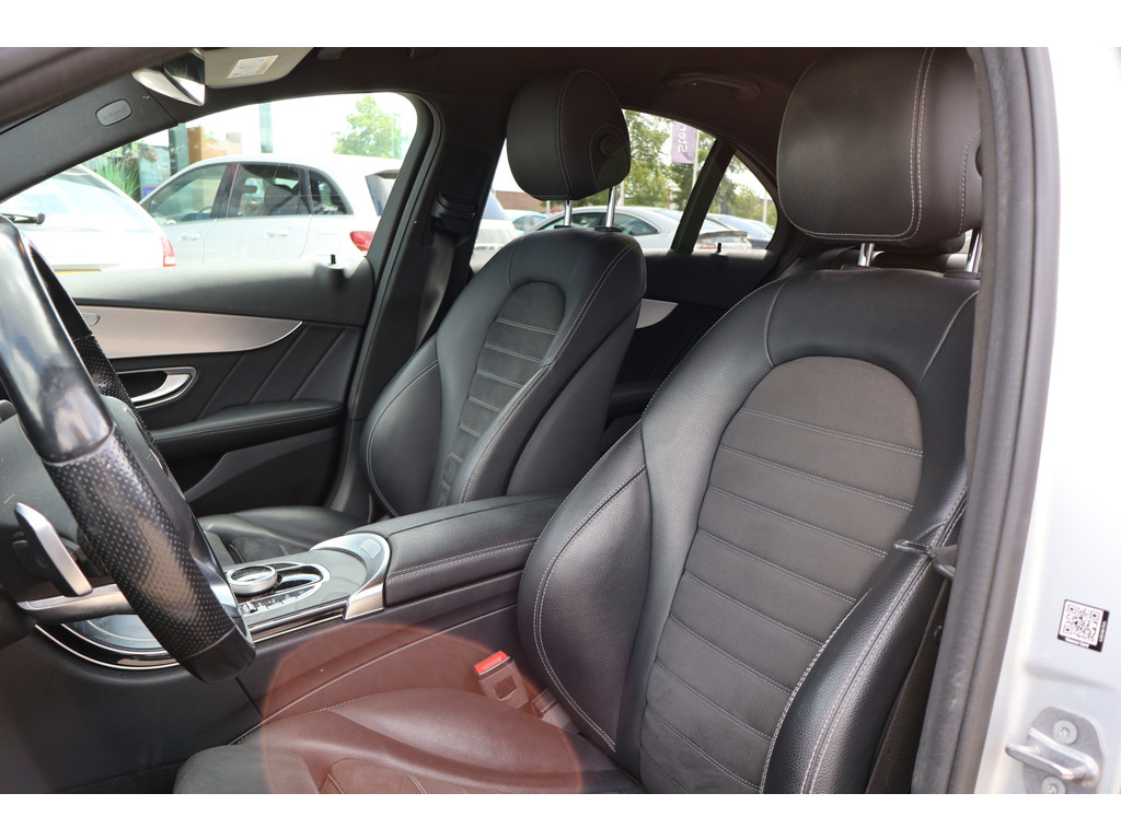 Mercedes-Benz C-Klasse 180 Business Solution AMG I Camera I Tempomaat I Stoelverwarming I Virtual dashbord I Led I Automaat I 46126525-12.jpg | Sterdome B.V.