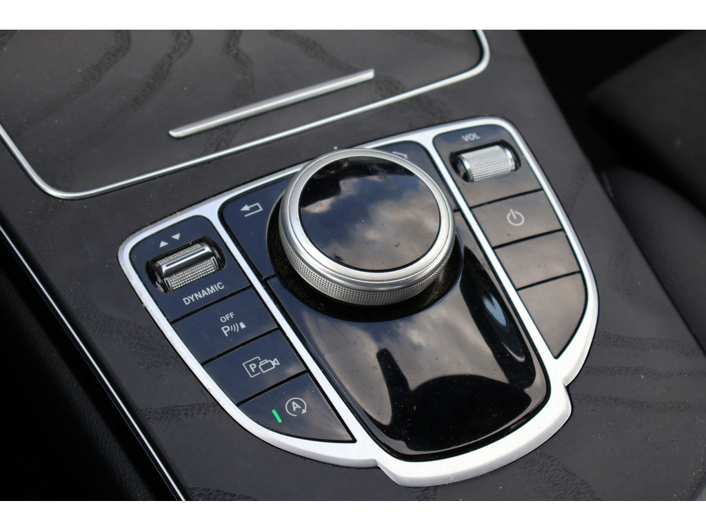 Mercedes-Benz C-Klasse 180 Business Solution AMG I Camera I Tempomaat I Stoelverwarming I Virtual dashbord I Led I Automaat I 46126525-24.jpg | Sterdome B.V.