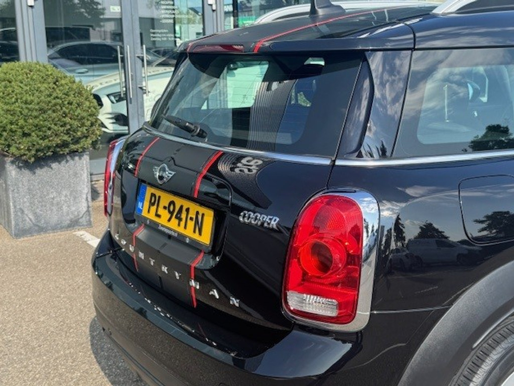MINI Countryman 1.5 Cooper I 136 PK l Navigatie I Parkeersensoren I Bluetooth I Climate Control I Cruise control I 47072496-18.jpg | Sterdome B.V.