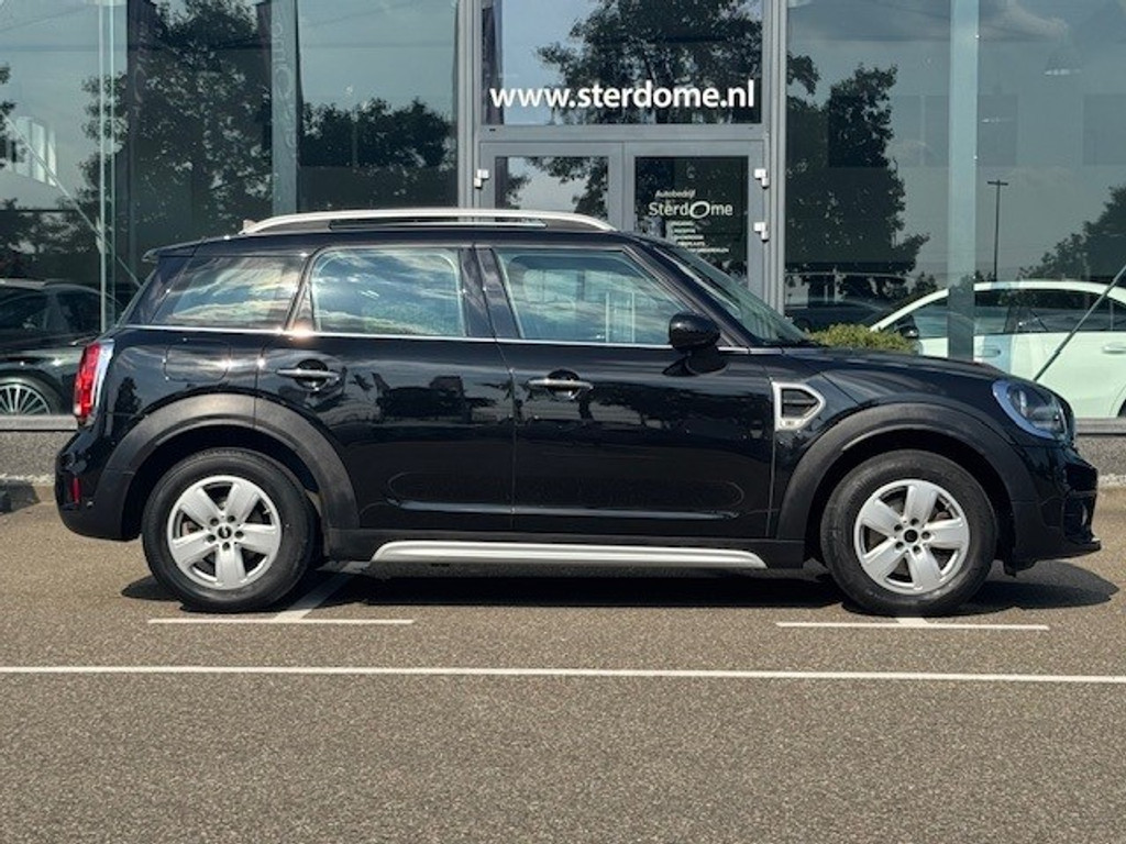 MINI Countryman 1.5 Cooper I 136 PK l Navigatie I Parkeersensoren I Bluetooth I Climate Control I Cruise control I 47072496-2.jpg | Sterdome B.V.