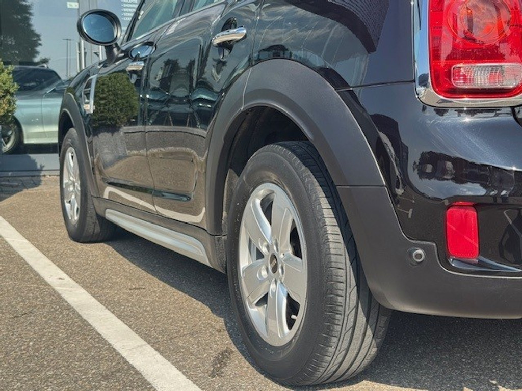 MINI Countryman 1.5 Cooper I 136 PK l Navigatie I Parkeersensoren I Bluetooth I Climate Control I Cruise control I 47072496-29.jpg | Sterdome B.V.