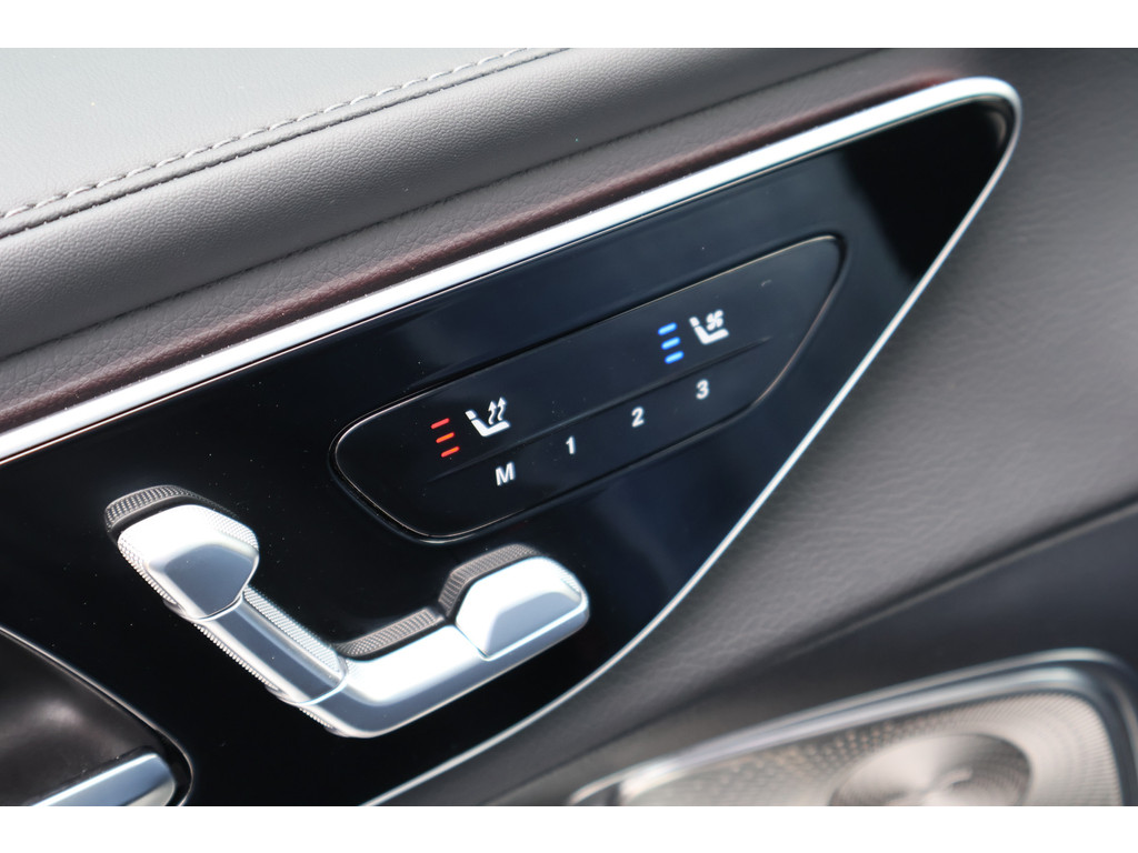 Mercedes-Benz GLC 300e 4MATIC Edition AMG line l Techniek pakket l Luchtvering l Massage I Panoramadak l Meesturende achteras l Memory l Sfeerverl 47210438-18.jpg | Sterdome B.V.