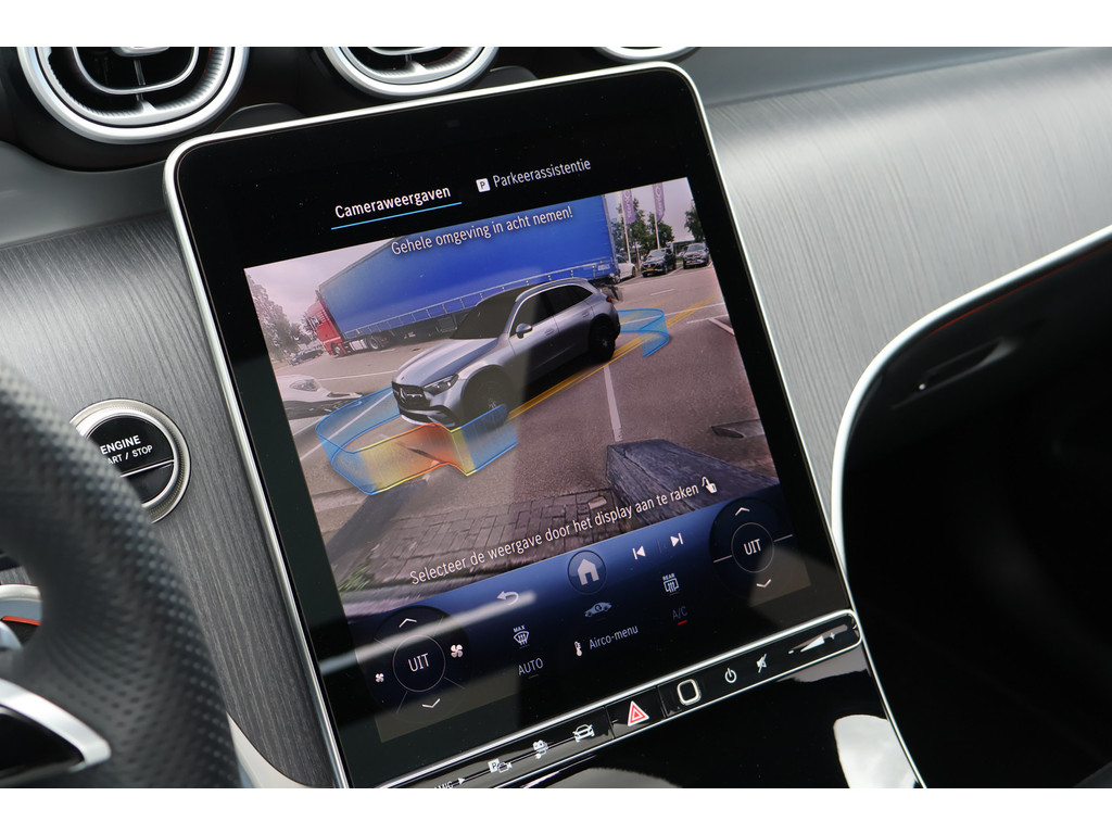 Mercedes-Benz GLC 300e 4MATIC Edition AMG line l Techniek pakket l Luchtvering l Massage I Panoramadak l Meesturende achteras l Memory l Sfeerverl 47210438-26.jpg | Sterdome B.V.