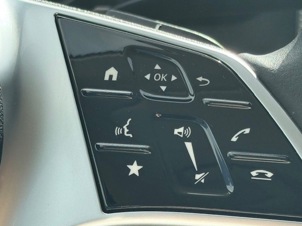 Mercedes-Benz GLC 300e 4MATIC AVANTGARDE line l MBUX l Niveau Regeling l LED adaptief l Sfeerverlichting l Elektr. bed. achterklep l Stoelverwarmi 47355326-18.jpg | Sterdome B.V.