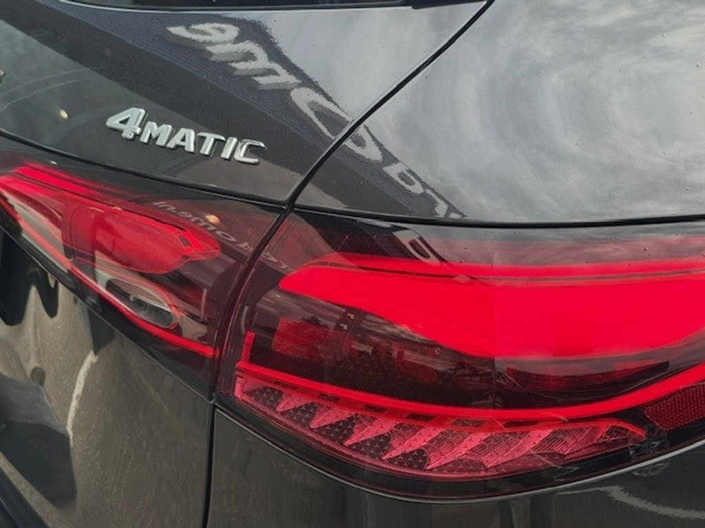 Mercedes-Benz GLC 300e 4MATIC AVANTGARDE line l MBUX l Niveau Regeling l LED adaptief l Sfeerverlichting l Elektr. bed. achterklep l Stoelverwarmi 47355326-23.jpg | Sterdome B.V.