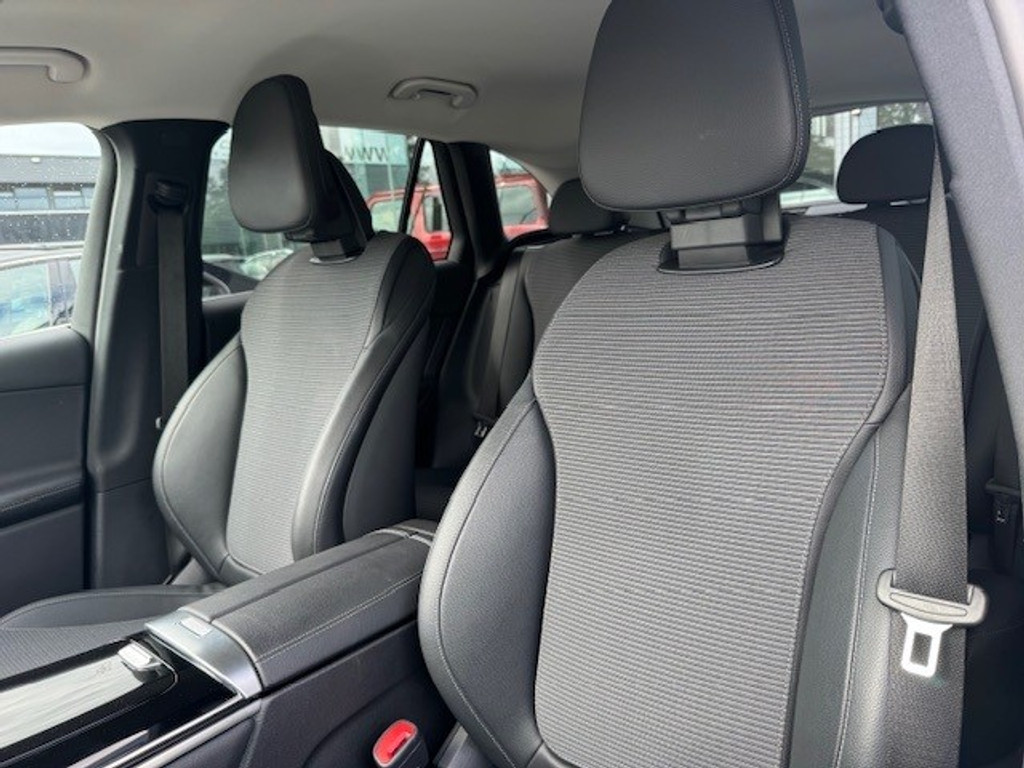 Mercedes-Benz GLC 300e 4MATIC AVANTGARDE line l MBUX l Niveau Regeling l LED adaptief l Sfeerverlichting l Elektr. bed. achterklep l Stoelverwarmi 47355326-24.jpg | Sterdome B.V.