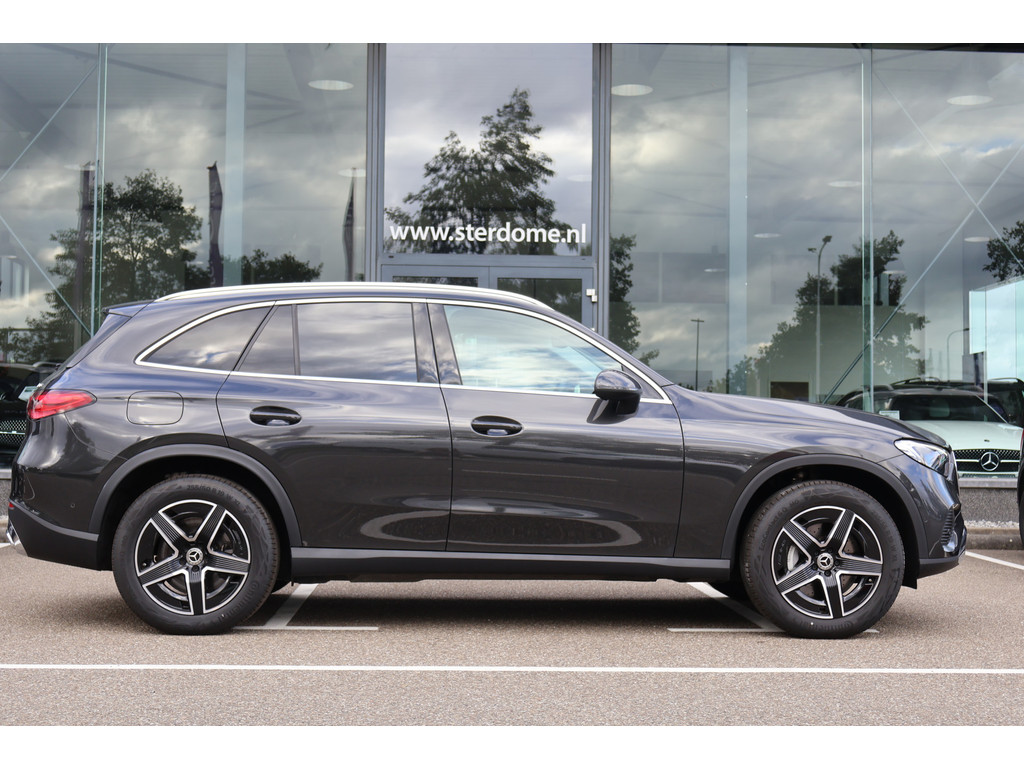 Mercedes-Benz GLC 300e 4MATIC AVANTGARDE line l MBUX l Niveau Regeling l LED adaptief l Sfeerverlichting l Elektr. bed. achterklep l Stoelverwarmi 47355326-4.jpg | Sterdome B.V.