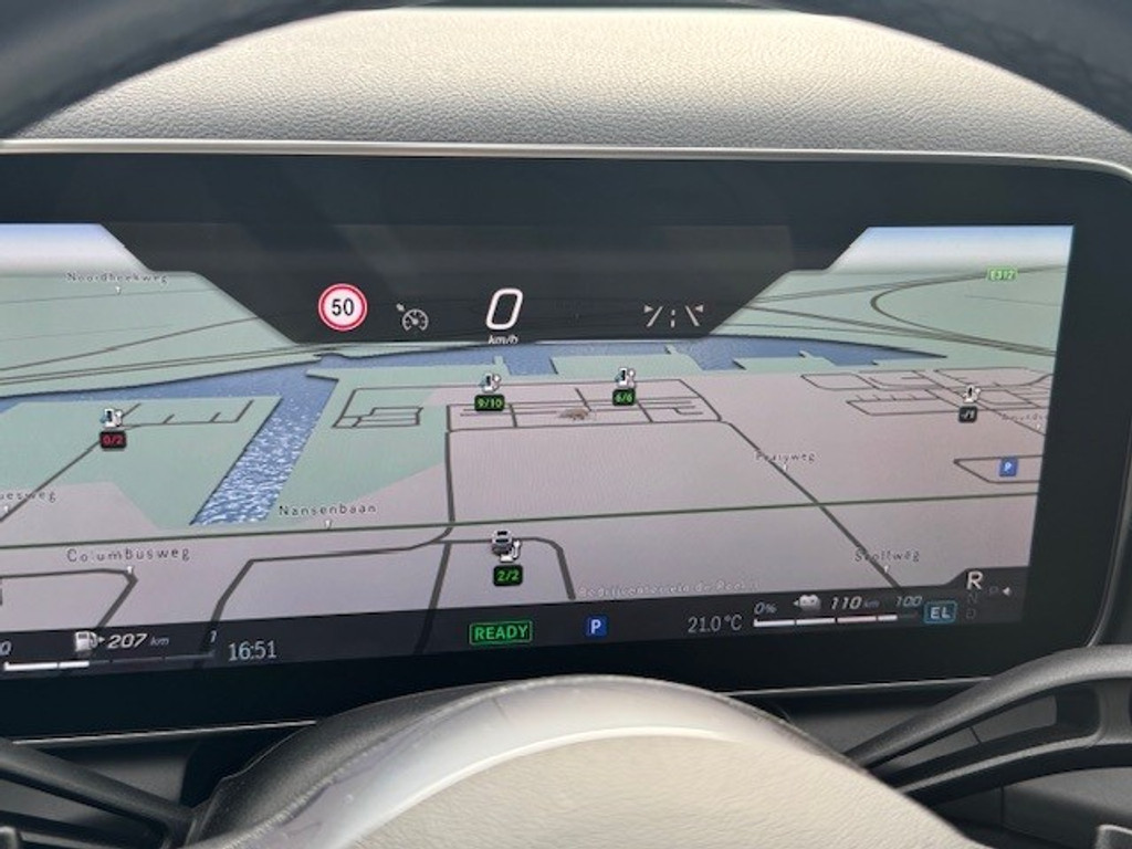 Mercedes-Benz GLC 300e 4MATIC AVANTGARDE line l MBUX l Niveau Regeling l LED adaptief l Sfeerverlichting l Elektr. bed. achterklep l Stoelverwarmi 47355326-9.jpg | Sterdome B.V.