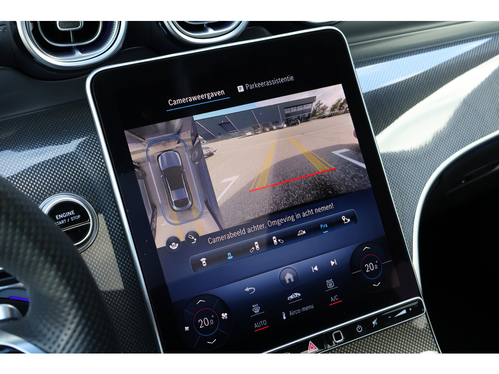 Mercedes-Benz GLC Coupé 300e 4MATIC AMG Line l Panoramadak l Niveau- regeling l KEYLESS GO l Rij-assistentie plus l Digital Light l Memory pakket 47394685-15.jpg | Sterdome B.V.