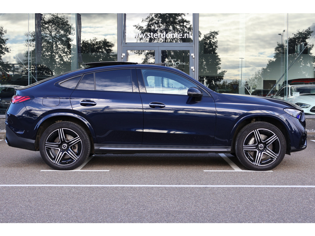 Mercedes-Benz GLC Coupé 300e 4MATIC AMG Line l Panoramadak l Niveau- regeling l KEYLESS GO l Rij-assistentie plus l Digital Light l Memory pakket 47394685-2.jpg | Sterdome B.V.