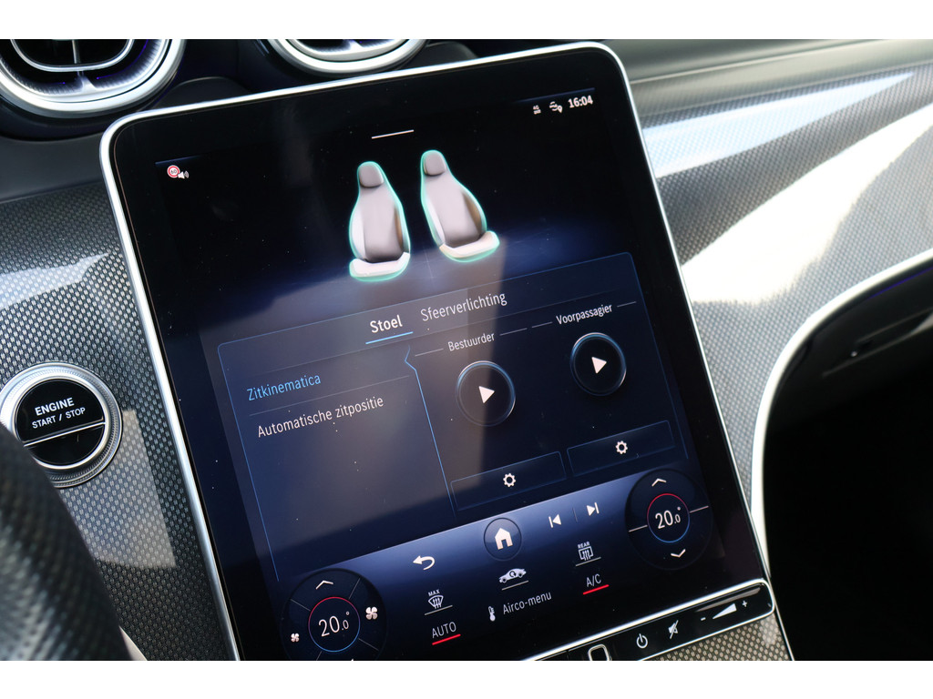 Mercedes-Benz GLC Coupé 300e 4MATIC AMG Line l Panoramadak l Niveau- regeling l KEYLESS GO l Rij-assistentie plus l Digital Light l Memory pakket 47394685-20.jpg | Sterdome B.V.