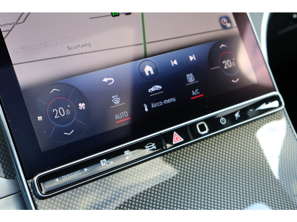 Mercedes-Benz GLC Coupé 300e 4MATIC AMG Line l Panoramadak l Niveau- regeling l KEYLESS GO l Rij-assistentie plus l Digital Light l Memory pakket 47394685-23.jpg | Sterdome B.V.