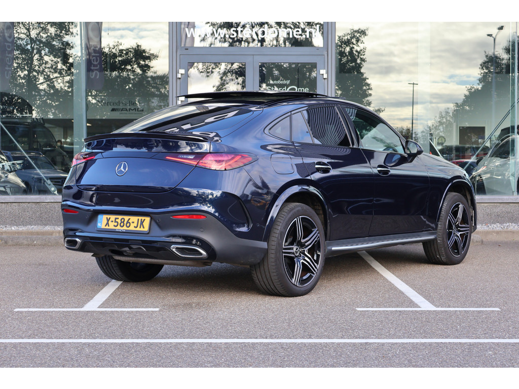 Mercedes-Benz GLC Coupé 300e 4MATIC AMG Line l Panoramadak l Niveau- regeling l KEYLESS GO l Rij-assistentie plus l Digital Light l Memory pakket 47394685-3.jpg | Sterdome B.V.