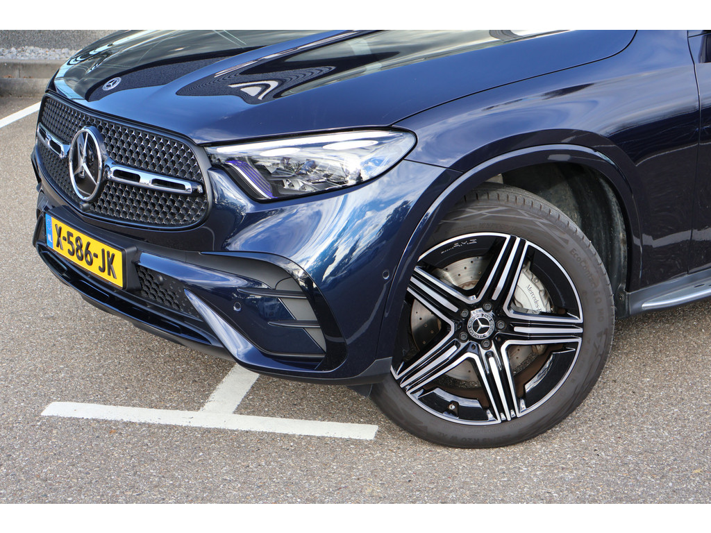 Mercedes-Benz GLC Coupé 300e 4MATIC AMG Line l Panoramadak l Niveau- regeling l KEYLESS GO l Rij-assistentie plus l Digital Light l Memory pakket 47394685-36.jpg | Sterdome B.V.