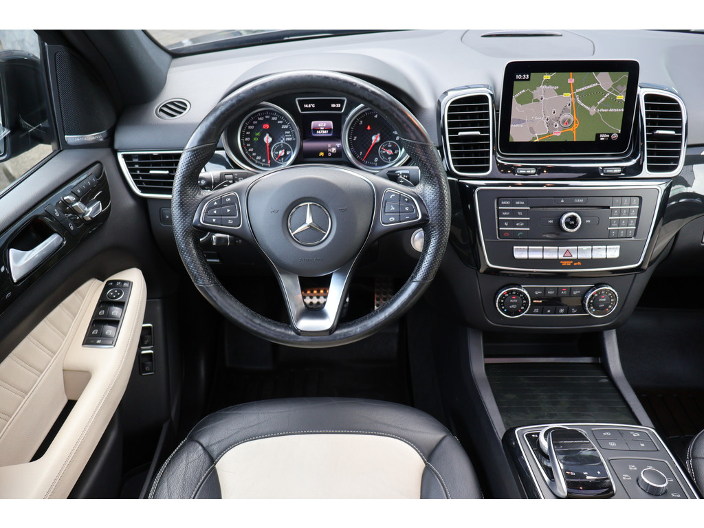 Mercedes-Benz GLE 350 d 4MATIC AMG V6 I Airmatic I 360 camera I Trekhaak I Panorama dak | Stoelverwarming I Verwarmd stuurwiel I 47531659-1.jpg | Sterdome B.V.