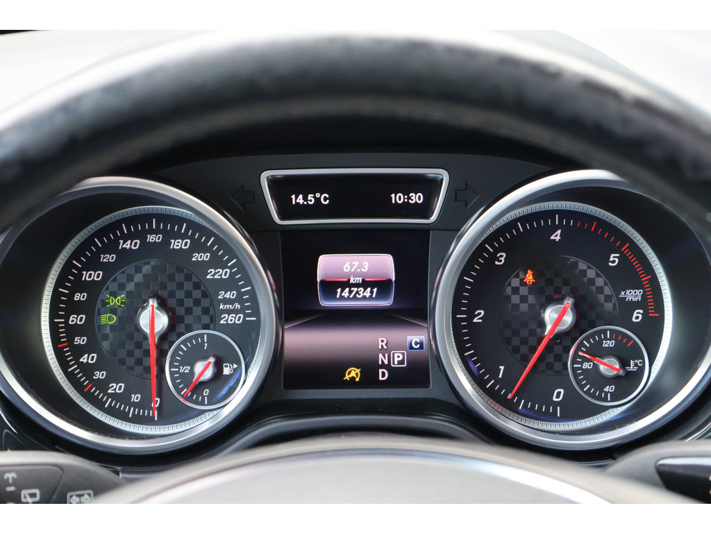 Mercedes-Benz GLE 350 d 4MATIC AMG V6 I Airmatic I 360 camera I Trekhaak I Panorama dak | Stoelverwarming I Verwarmd stuurwiel I 47531659-14.jpg | Sterdome B.V.